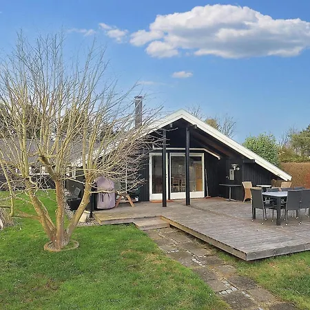Ii Holiday home *